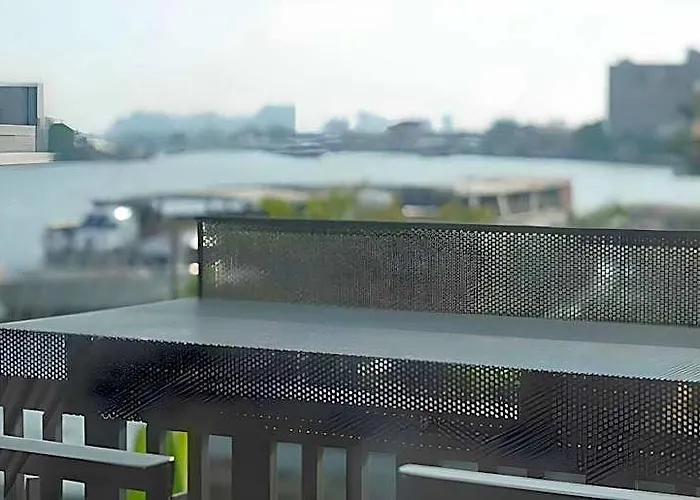 Norn Riverside Hotell 3*
